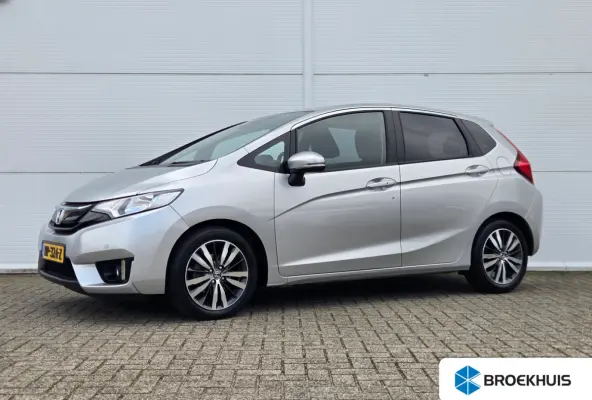 1.3 i-VTEC Elegance Keyless entry / Cruise control / Dab radio / Hill hold / Achteruitrijcamera