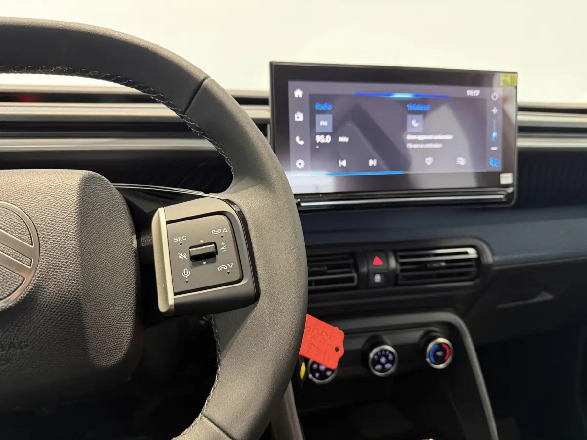 1.2 Hybrid 110pk Collection | APPLE CARPLAY & ANDROID AUTO | DAB | CAMERA | DEMO