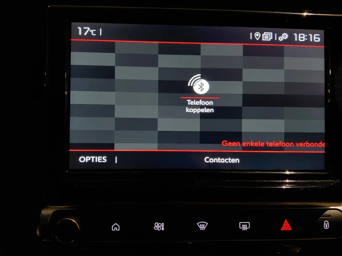 1.2 110PK Max | HOGE INSTAP | HOGE ZIT | NAVIGATIE | CAMERA ACHTER | PARKEERSENSOREN | LICHTMETALEN WIELEN