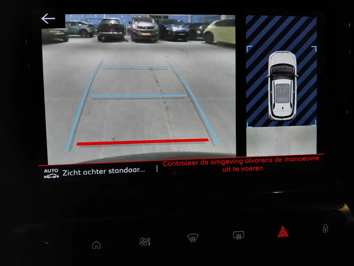 1.2 110PK Max | HOGE INSTAP | HOGE ZIT | NAVIGATIE | CAMERA ACHTER | PARKEERSENSOREN | LICHTMETALEN WIELEN
