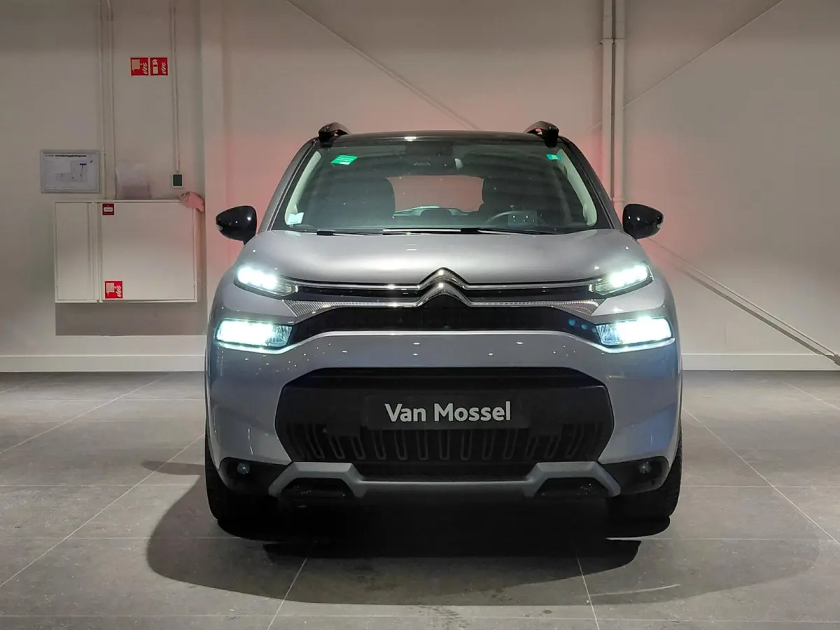 1.2 110PK Max | HOGE INSTAP | HOGE ZIT | NAVIGATIE | CAMERA ACHTER | PARKEERSENSOREN | LICHTMETALEN WIELEN