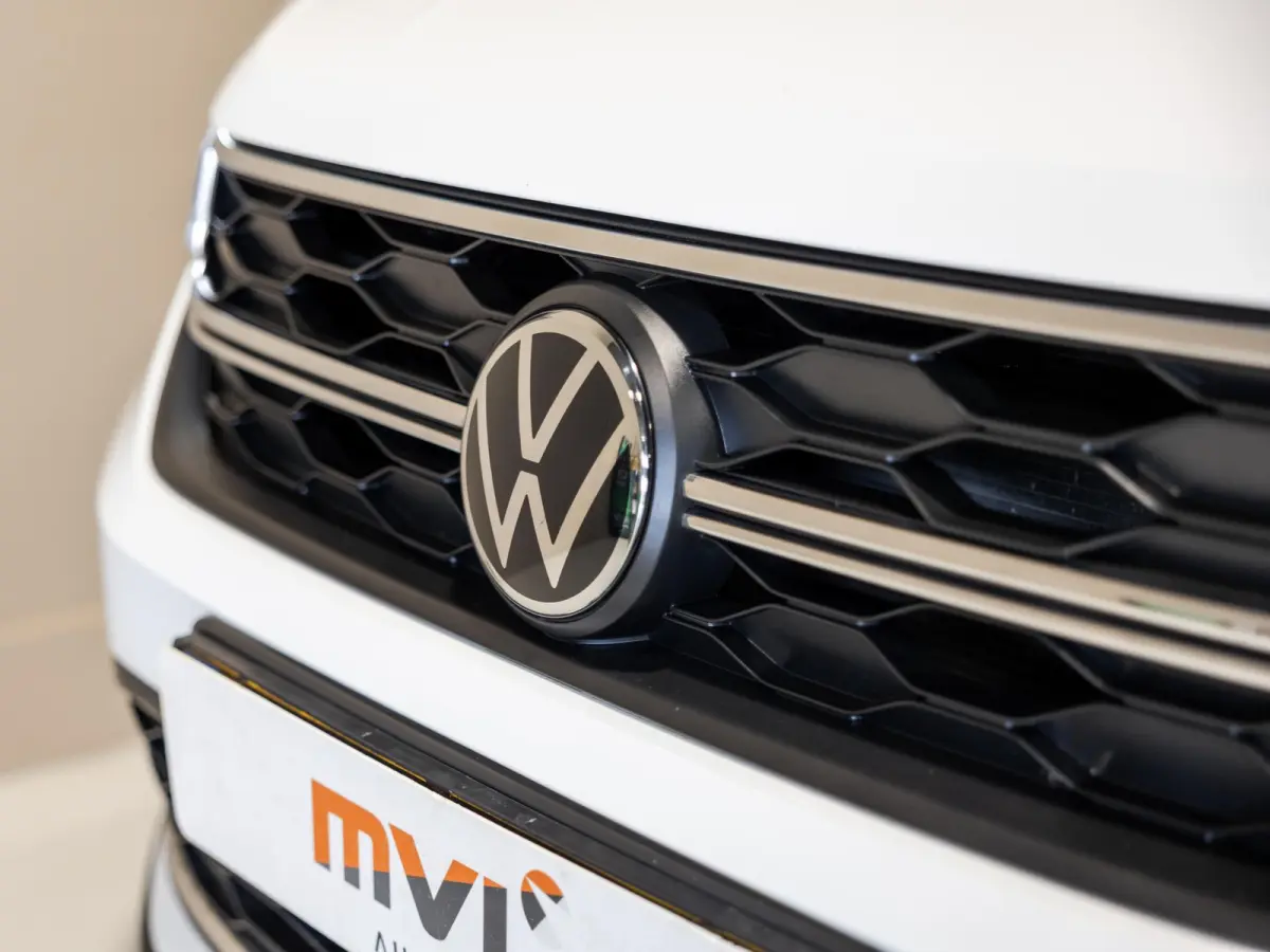 1.0 TSI Life / 95pk / Achteruitrij camera / Automatische klimaatregeling / NAP / Dealer onderhouden /