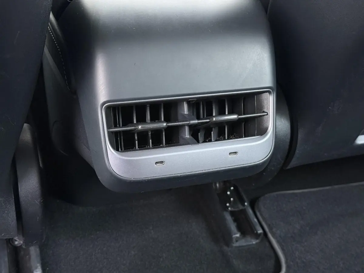Long Range AWD 75 kWh FABRIEKSGARANTIE OP ACCU & AANDRIJFLIJN TOT 2031 OF 192.000 KM + ALGEMENE AUTO T/M 06-2027 of 80.000KM! BTW verrekenbaar | SOH 94% |