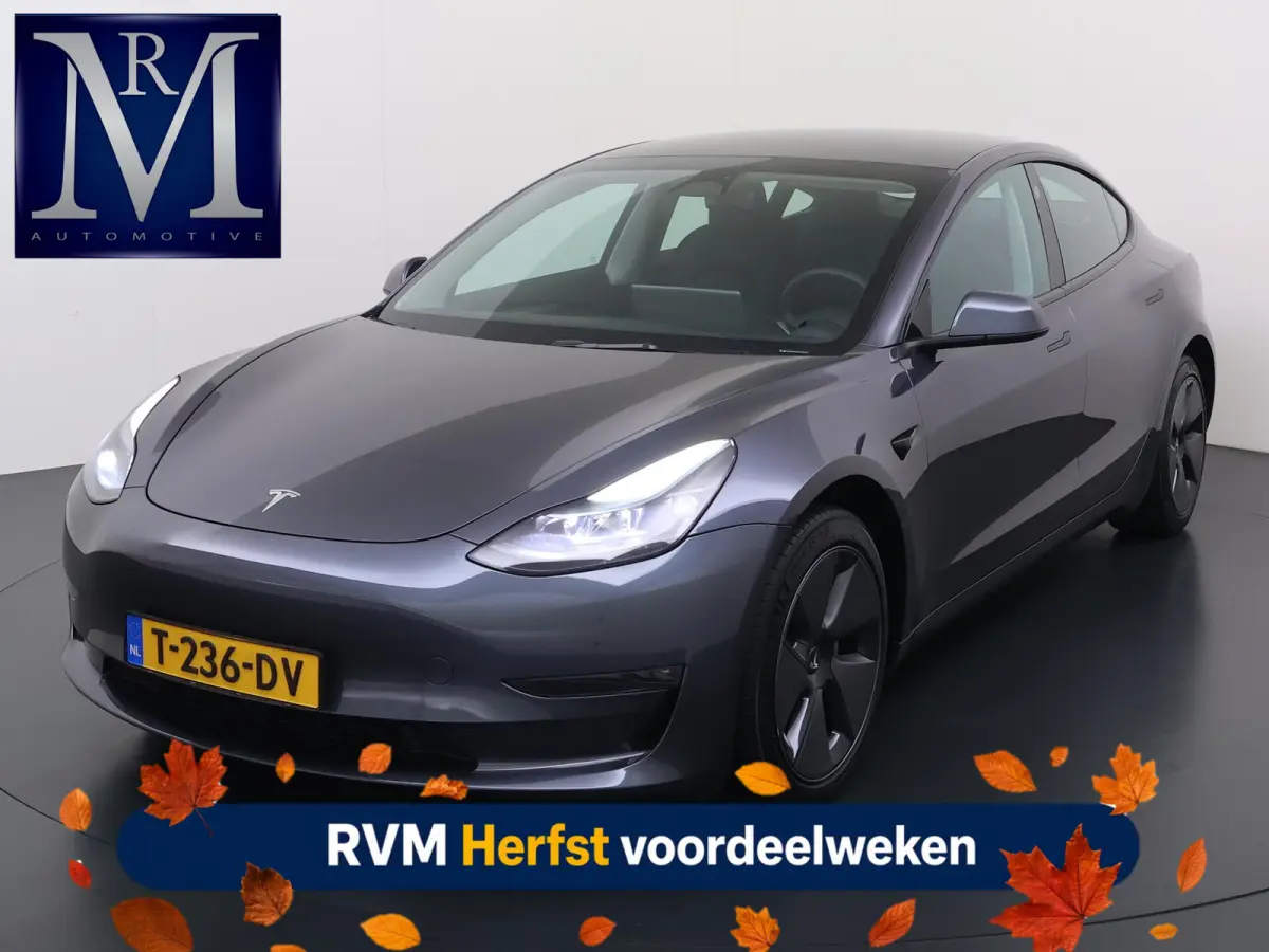 Long Range AWD 75 kWh VAN: 35.900,- VOOR: 33.440,- UW HERFSTVOORDEEL: 2.460,-| FABRIEKSGARANTIE OP ACCU & AANDRIJFLIJN TOT 2031 OF 192.000 KM + ALGEMENE AUTO T/M 06-2027 of 80.000KM! BTW ver