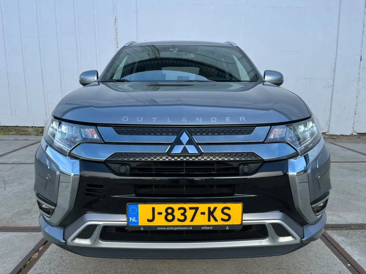 2.4 PHEV Instyle clima| trekhaak | leder | schuifdak | camera | Origineel NL-auto | dealer onderhouden