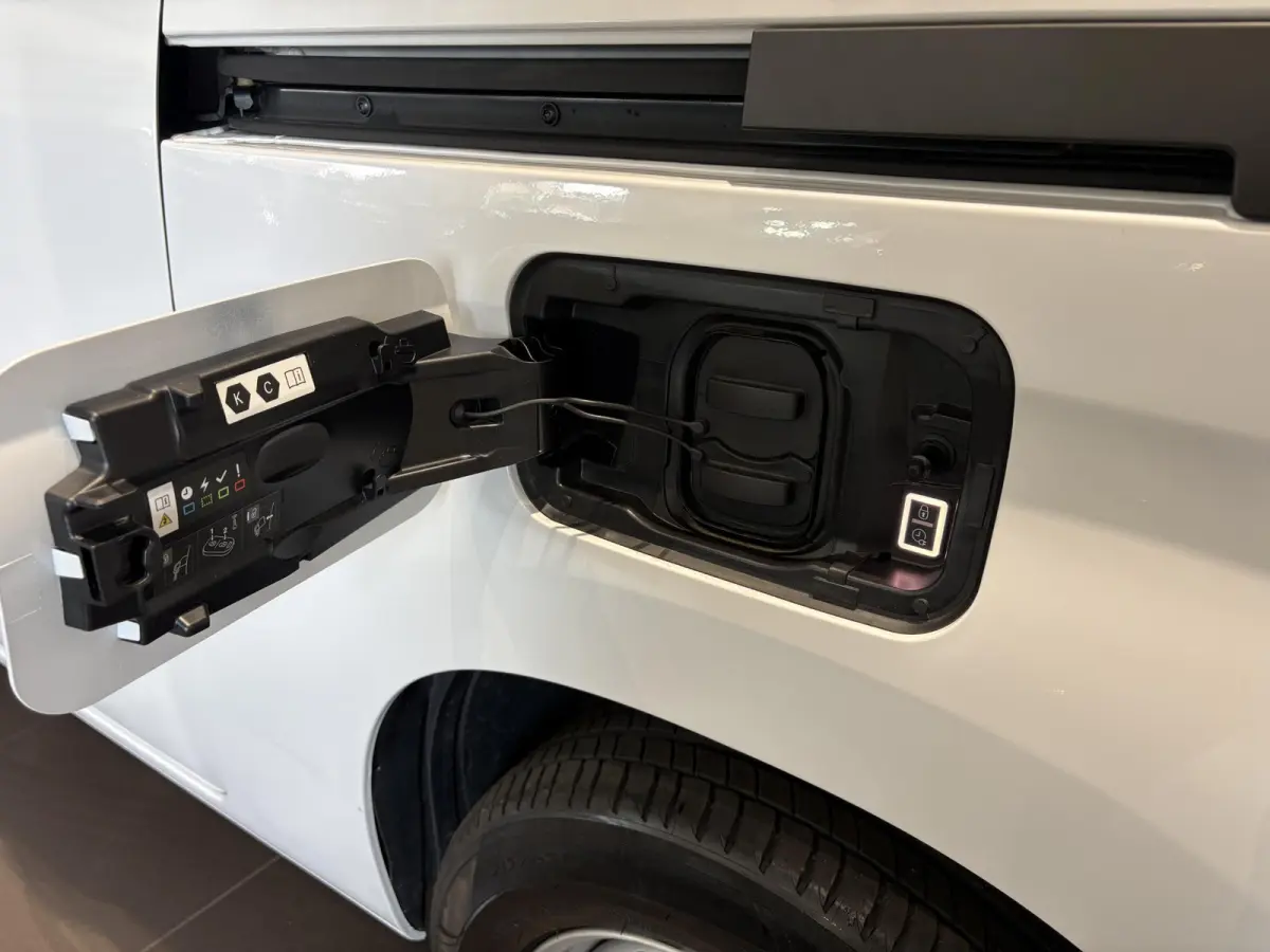 136 L2 50 kWh