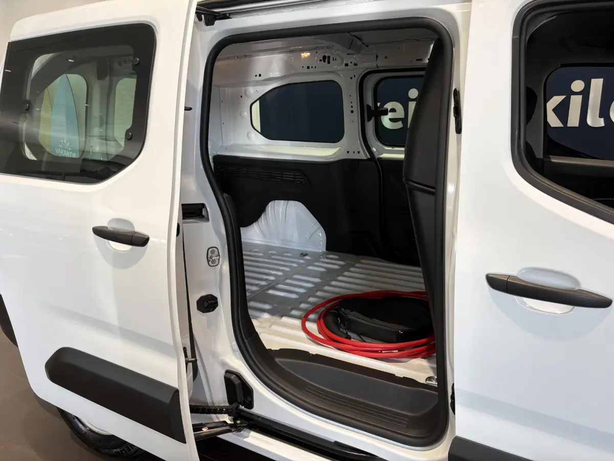 136 L2 50 kWh