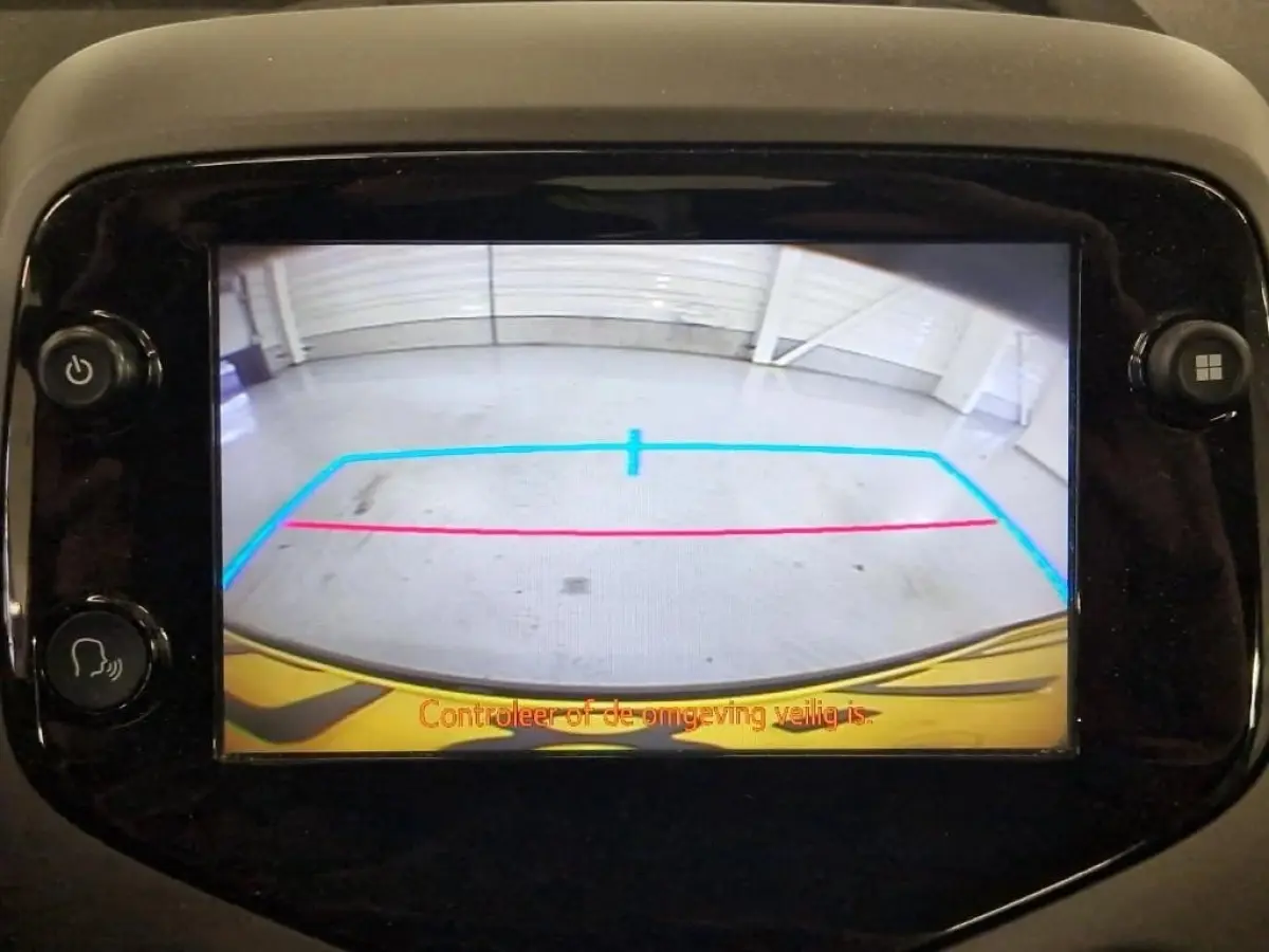 1.0 e-VTi Active Camera | Carplay | Airco | Bleutooth | Centrale Vergrendeling | LED Dagrij | Elek. Ramen | Achteruitrijcamera | Airco | Apple Carplay/Android Auto|telefoonintegratie premium