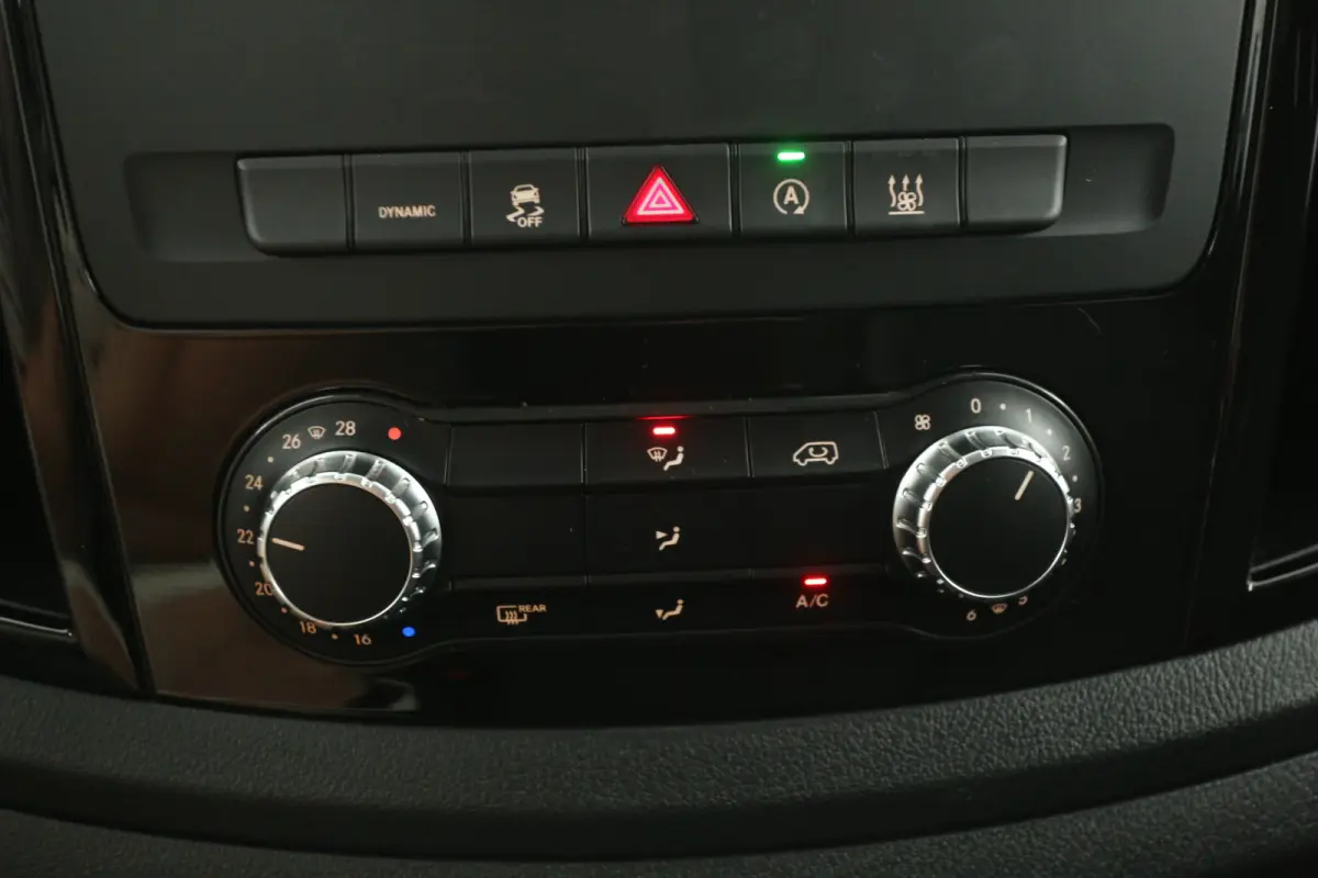 116 CDI Lang | Automaat | Airco | Cruise | Camera | Carplay | 3 Zits | Navi | Trekhaak | Parkeersens.