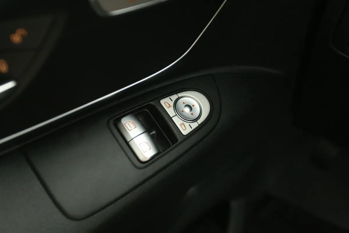 116 CDI Lang | Automaat | Airco | Cruise | Camera | Carplay | 3 Zits | Navi | Trekhaak | Parkeersens.