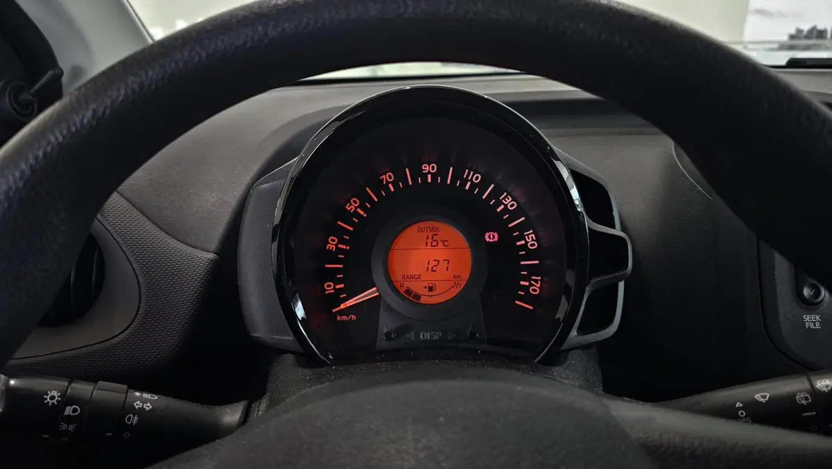 1.0 e-VTi Live Ruime instap | Zeer zuinig | Budget | Hoge instap