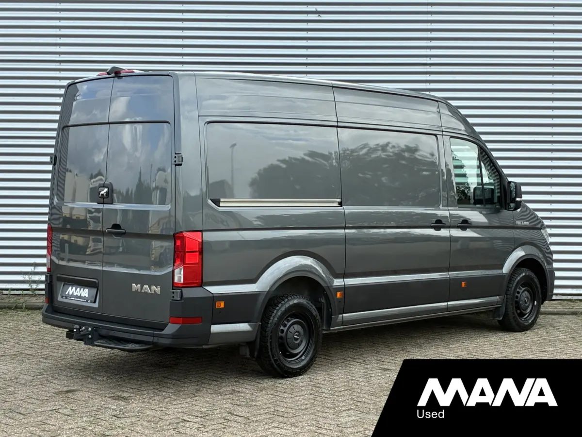 35 3.180 L3H3 FULL OPTION / LED / CLIMATECONTROL / CRUISE / NAVI / LEDEREN BEKLEDING