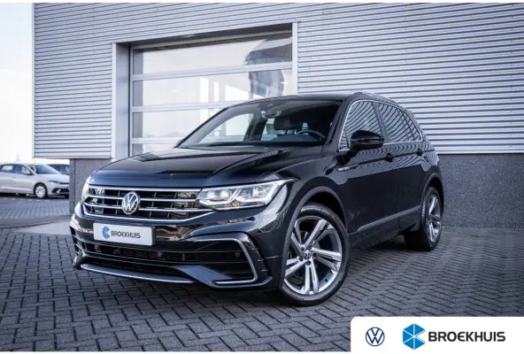 1.5 TSI R-Line Business+ | Achteruitrijcamera | Afneembare trekhaak | Elektrisch bedienbare achterklep met sensorsturing