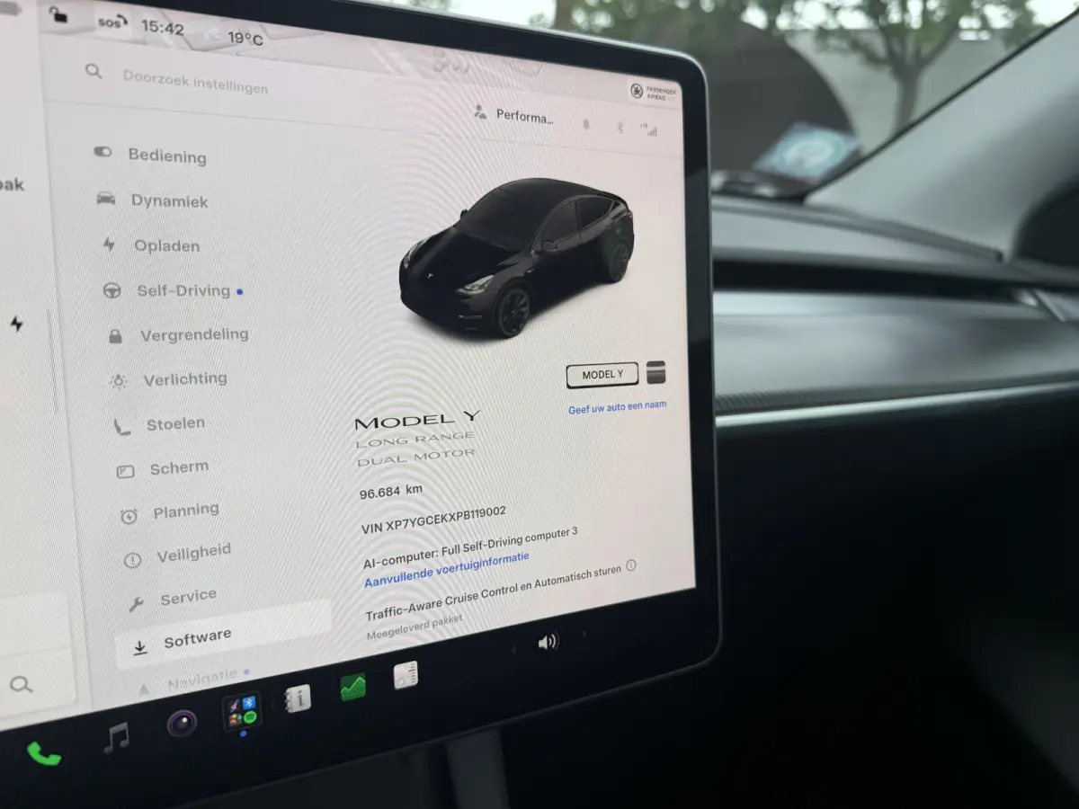 Long Range AWD 75 kWh VAN: 38.900,- VOOR: 35.877,- UW HERFSTVOORDEEL: 3.023,-|SOH 92%| ORIGINEEL NED. NAP| 1STE EIGENAAR!| FABRIEKSGARANTIE OP ACCU & AANDRIJFLIJN TOT 2031 OF 192.000 KM| BTW