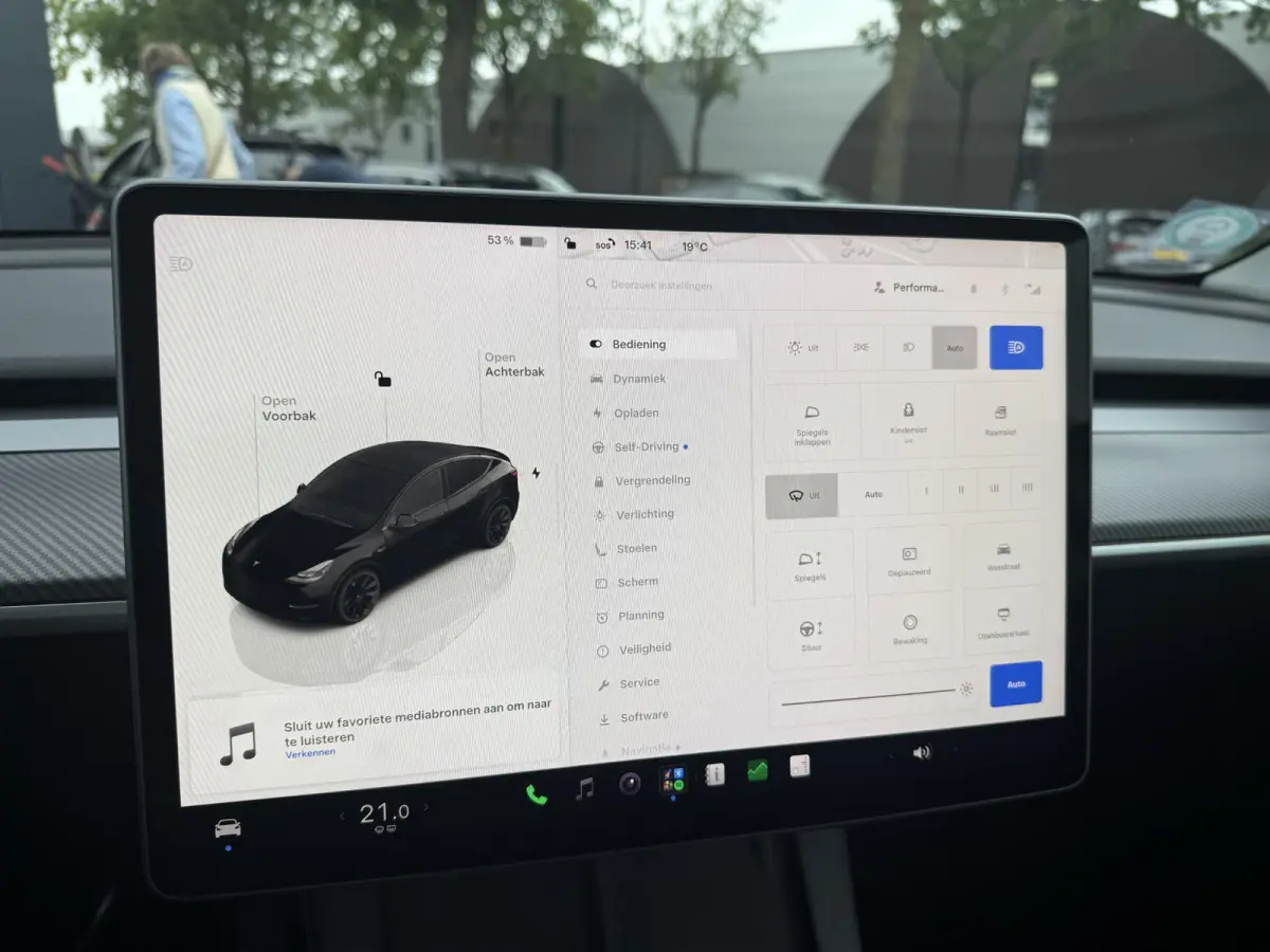 Long Range AWD 75 kWh VAN: 38.900,- VOOR: 35.877,- UW HERFSTVOORDEEL: 3.023,-|SOH 92%| ORIGINEEL NED. NAP| 1STE EIGENAAR!| FABRIEKSGARANTIE OP ACCU & AANDRIJFLIJN TOT 2031 OF 192.000 KM| BTW