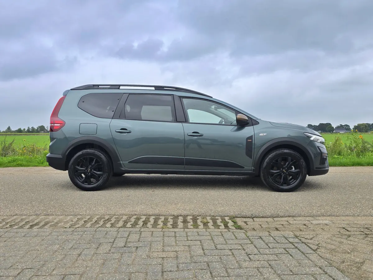 1.6 Hybrid Extreme 7p. - 140 Pk - Navi - ParkeerCamera