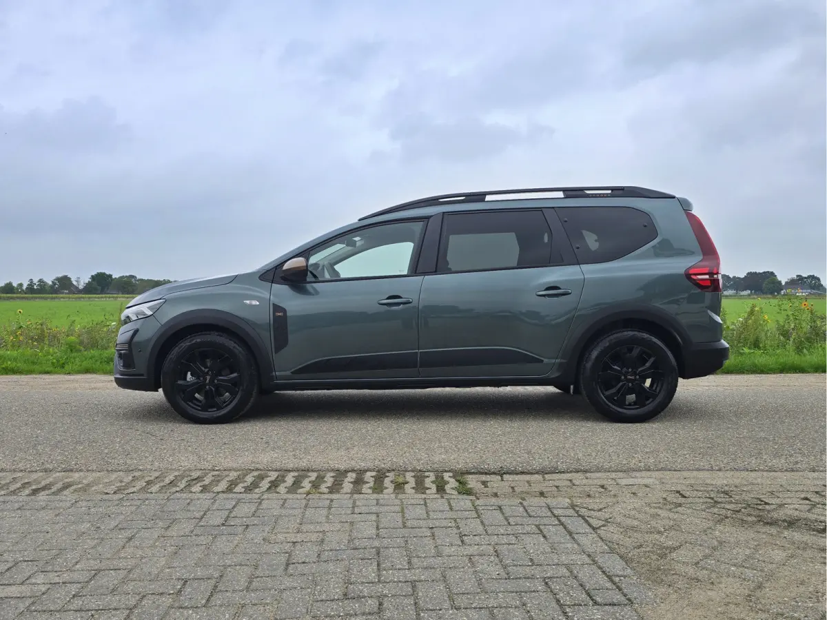 1.6 Hybrid Extreme 7p. - 140 Pk - Navi - ParkeerCamera