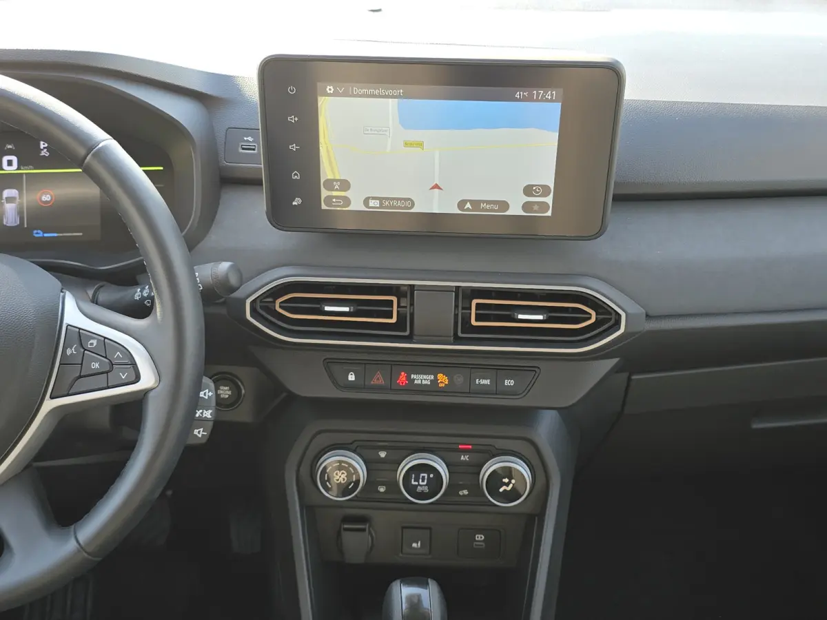 1.6 Hybrid Extreme 7p. - 140 Pk - Navi - ParkeerCamera