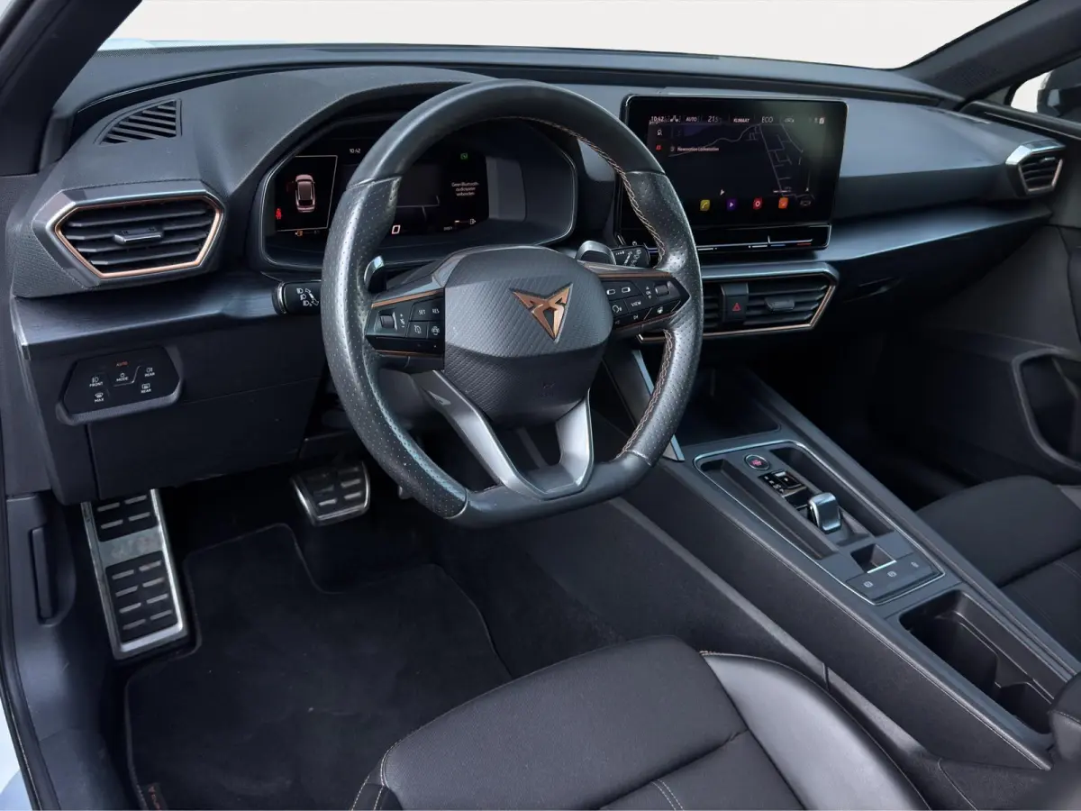 1.4 e-Hybrid 245PK VZ Adrenaline Pano Keyless Schaalstoelen