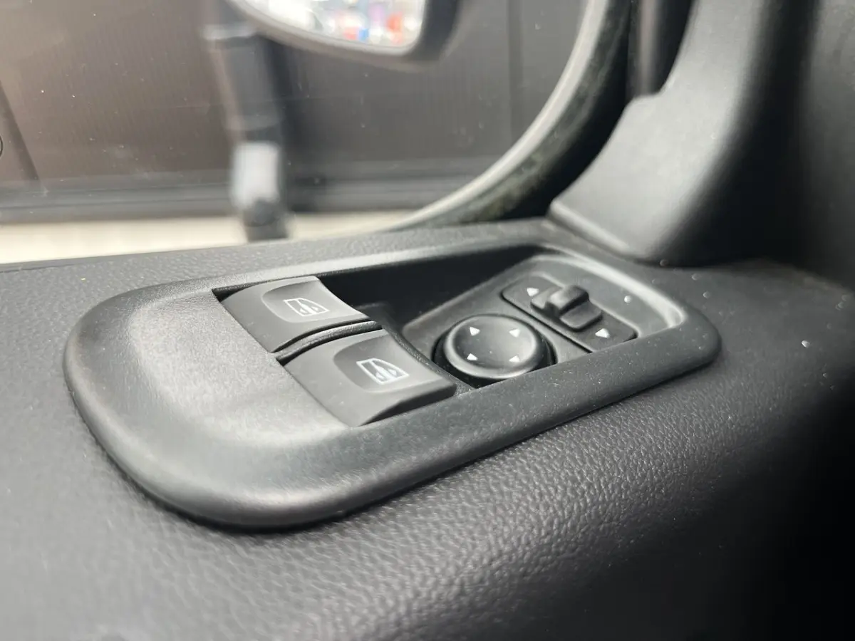 2.3 CDTi 136pk E6 L2H2 3p Lease €287 p/m, Airco, Cruise controle, Parkeersensoren, Onderhoudshistorie aanwezig