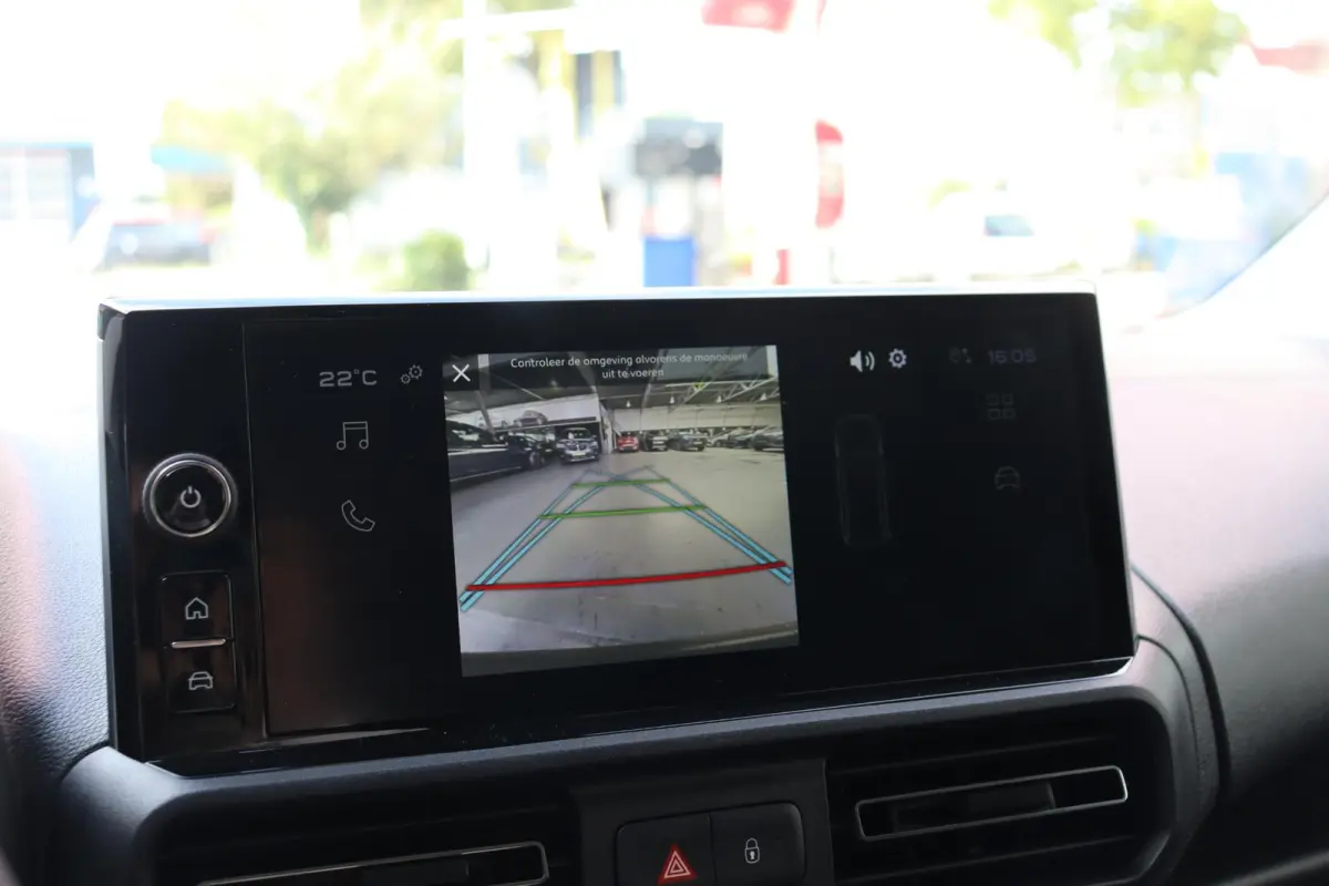 136 L1 50 kWh Apple CarPlay Achteruitrijcamera Comfortstoel