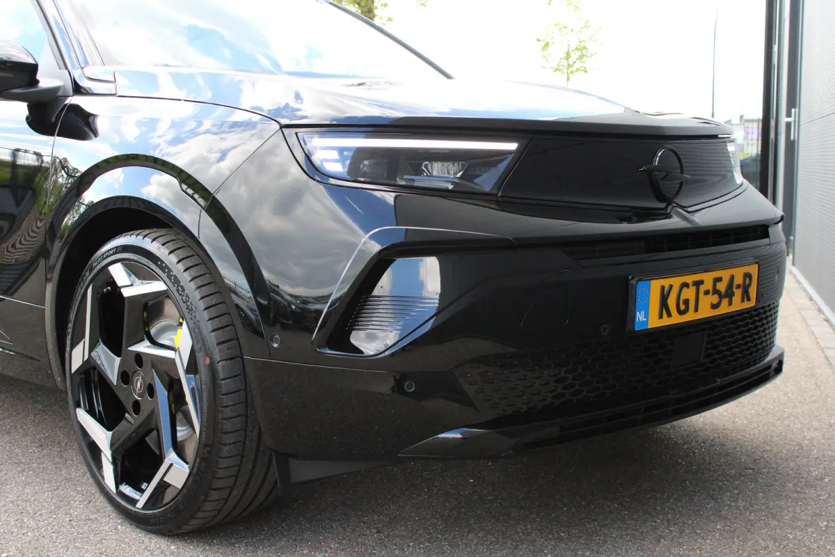Mokka-e GSE 54 kWh | Sportstoelen | Camera | Stoelverwarming | Navigatie | Fase 3 Laden |