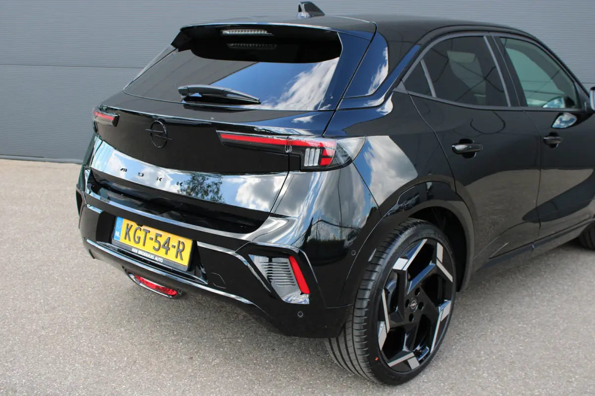 Mokka-e GSE 54 kWh | Sportstoelen | Camera | Stoelverwarming | Navigatie | Fase 3 Laden |