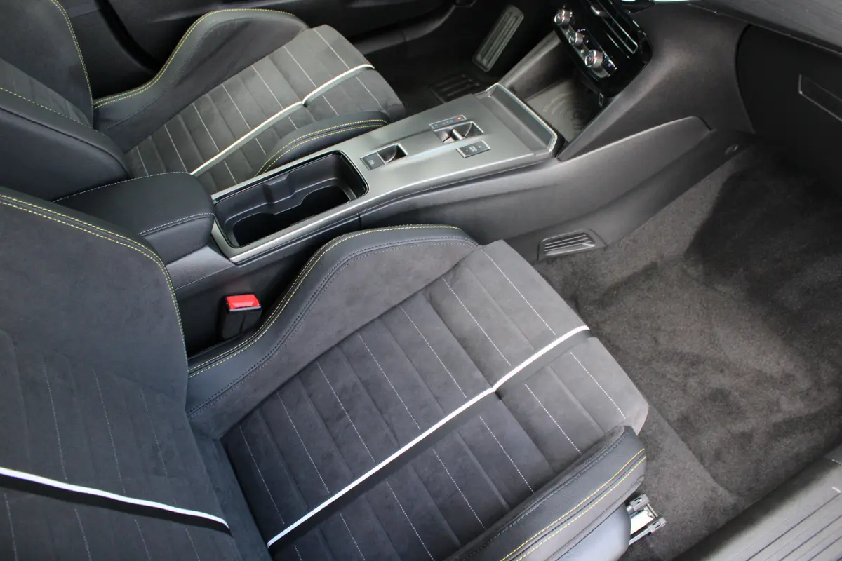 Mokka-e GSE 54 kWh | Sportstoelen | Camera | Stoelverwarming | Navigatie | Fase 3 Laden |