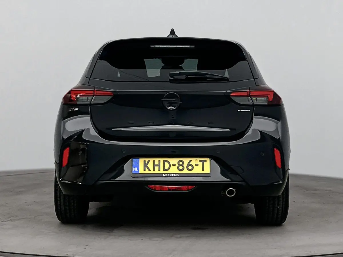1.2 Turbo Hybrid Ultimate | DEMO deal | Luxe bekleding | Lichtmetalen velgen | Dodehoekdetectie | Navigatie | Camera |