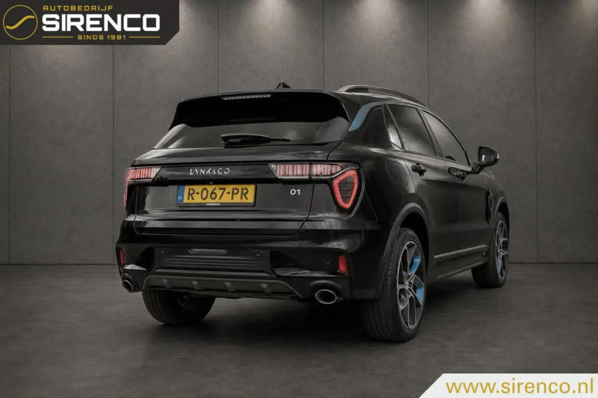 1.5| 360 camera met 3d view | panodak | stoelverwarming |Android auto & Apple carplay |dab | adaptive cruise control | sfeerverlichting |