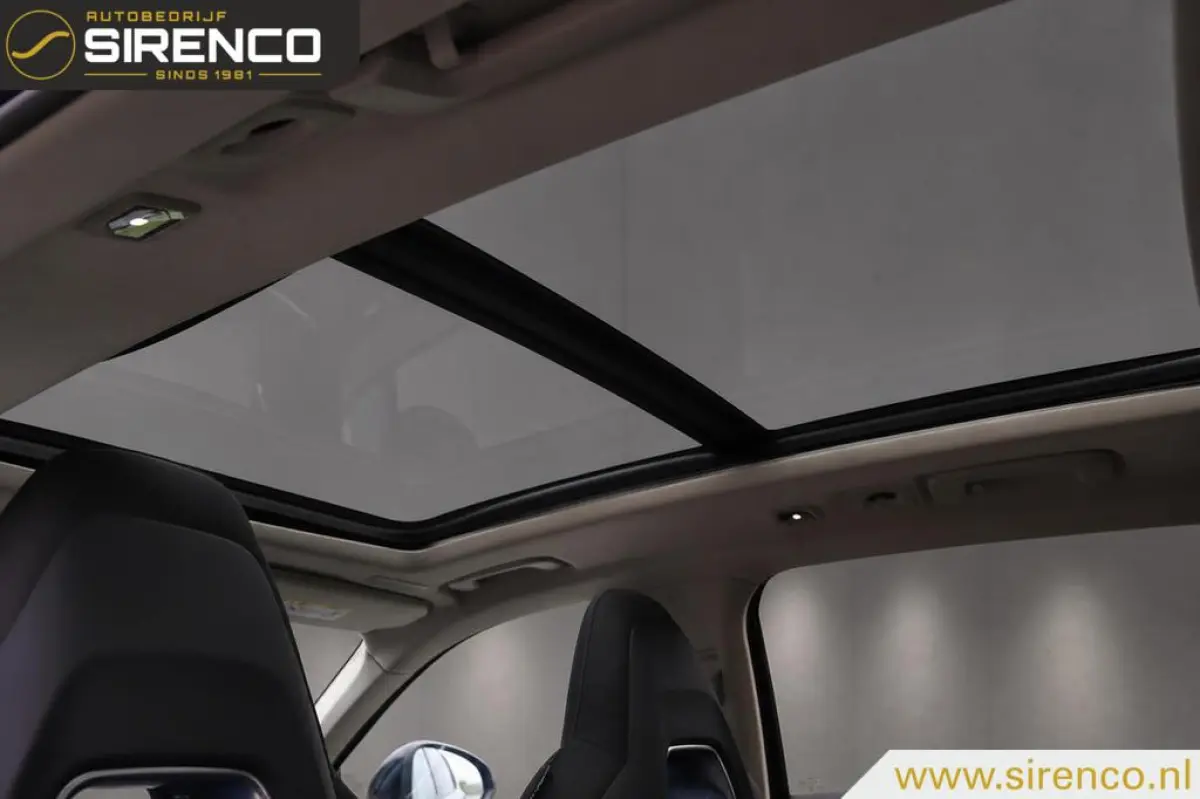 1.5| 360 camera met 3d view | panodak | stoelverwarming |Android auto & Apple carplay |dab | adaptive cruise control | sfeerverlichting |