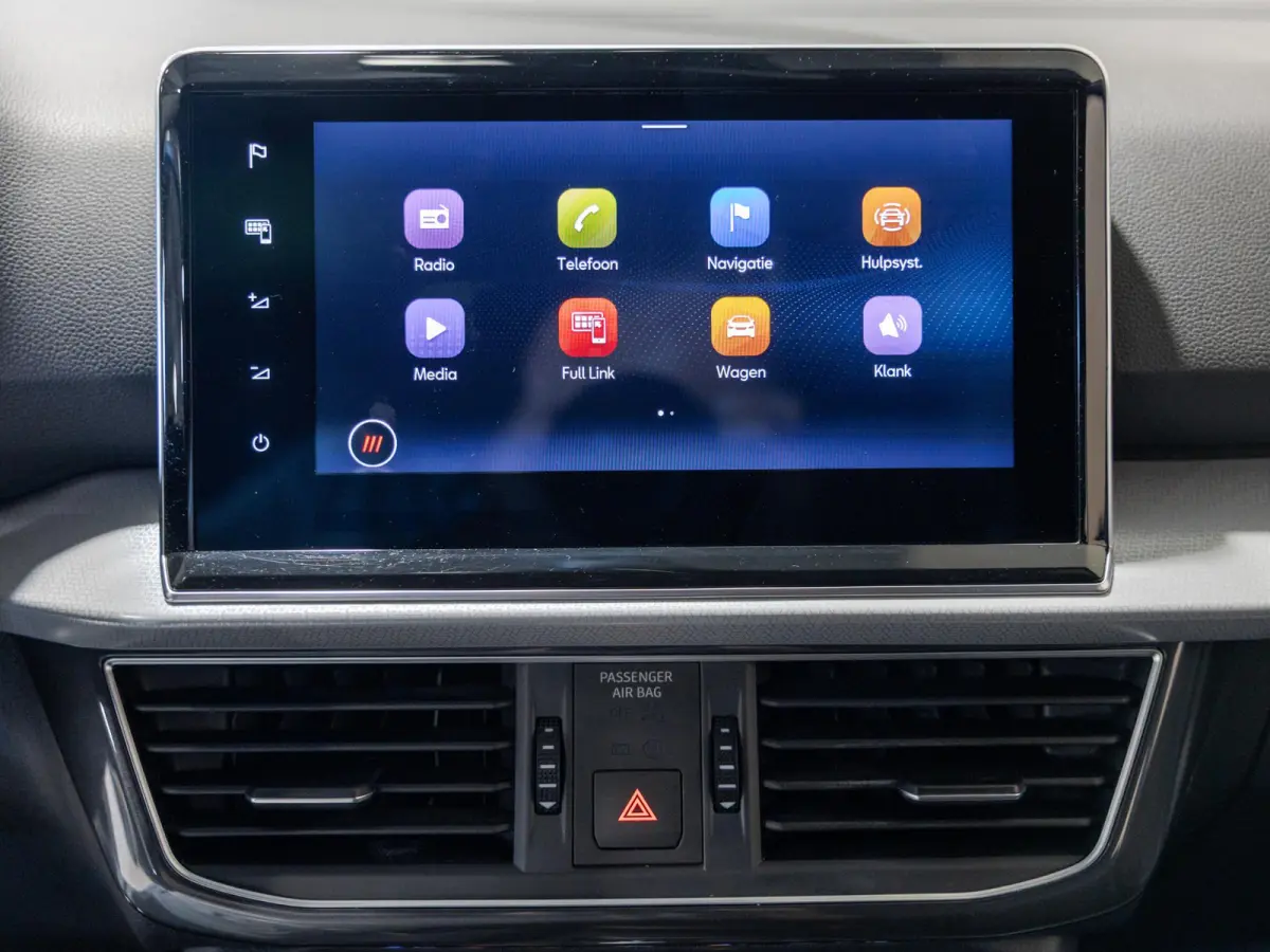 1.5 TSI Style Business Intense / 150pk / Achteruitrij camera / Stoelverwarming / NAP / Dealer onderhouden /