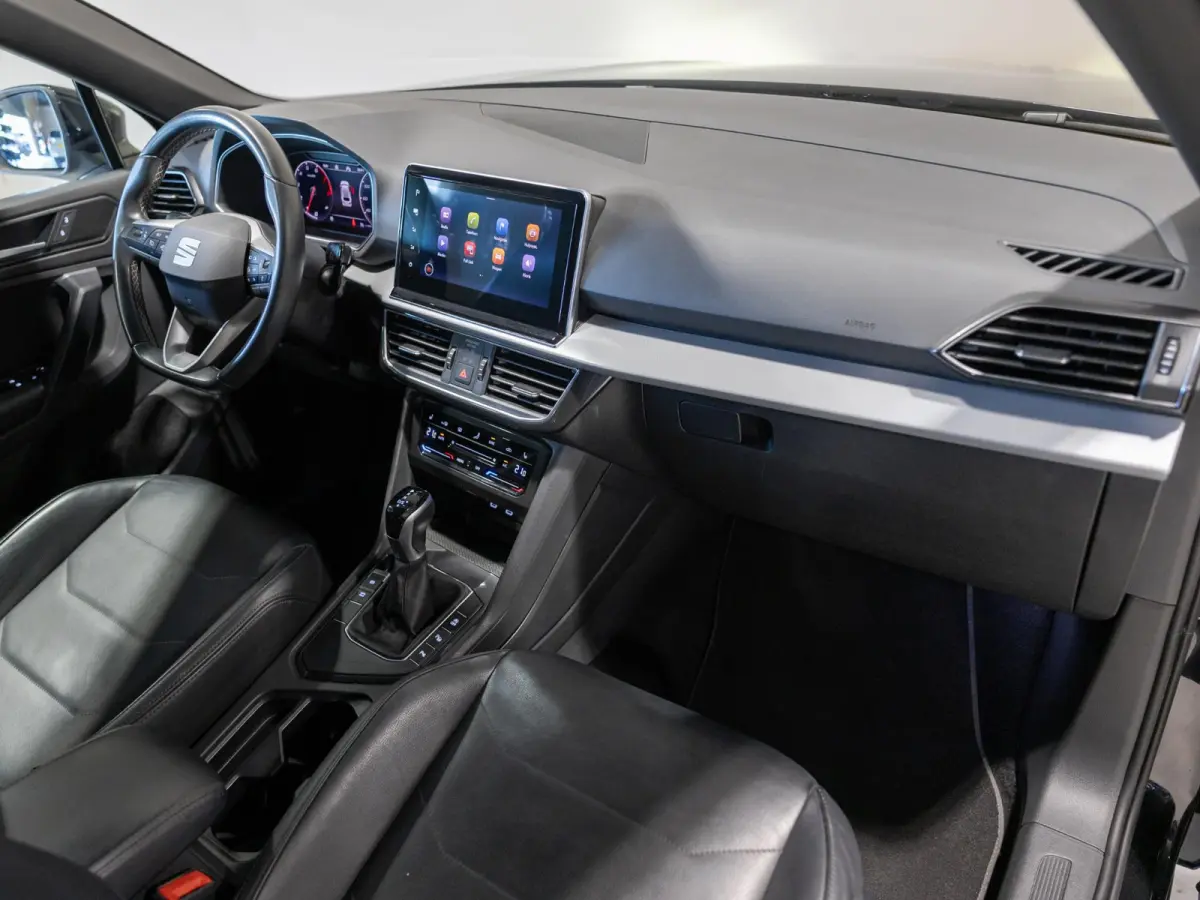 1.5 TSI Style Business Intense / 150pk / Achteruitrij camera / Stoelverwarming / NAP / Dealer onderhouden /