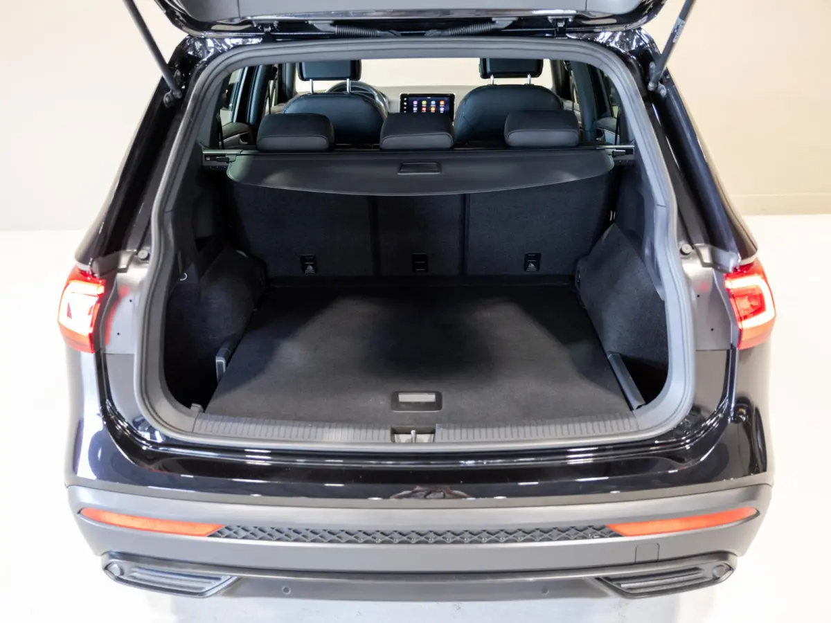 1.5 TSI Style Business Intense / 150pk / Achteruitrij camera / Stoelverwarming / NAP / Dealer onderhouden /