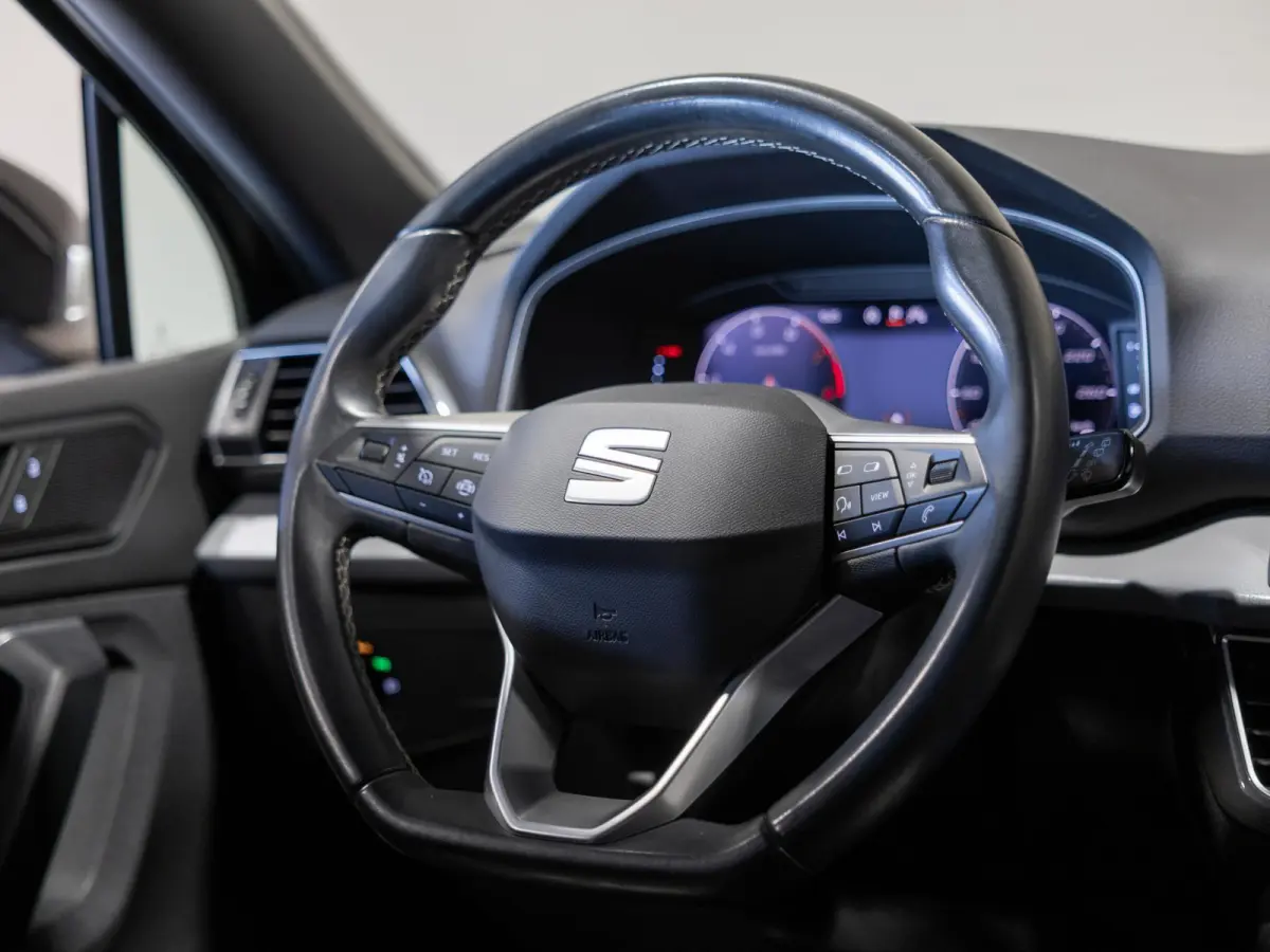 1.5 TSI Style Business Intense / 150pk / Achteruitrij camera / Stoelverwarming / NAP / Dealer onderhouden /
