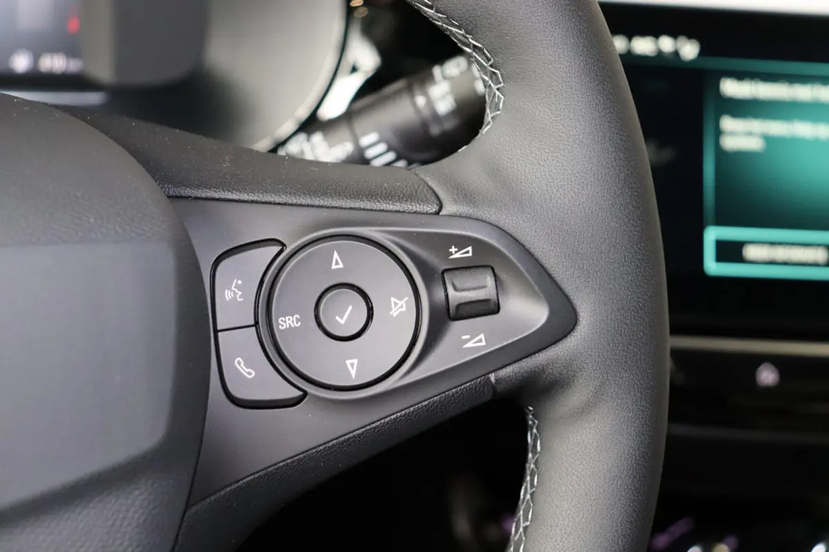 1.2 Turbo Hybrid GS Stoel-Stuurverwarming Keyless Climate Control