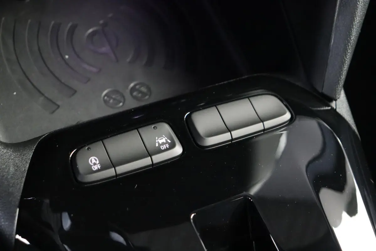 1.2 Turbo Hybrid GS Stoel-Stuurverwarming Keyless Climate Control