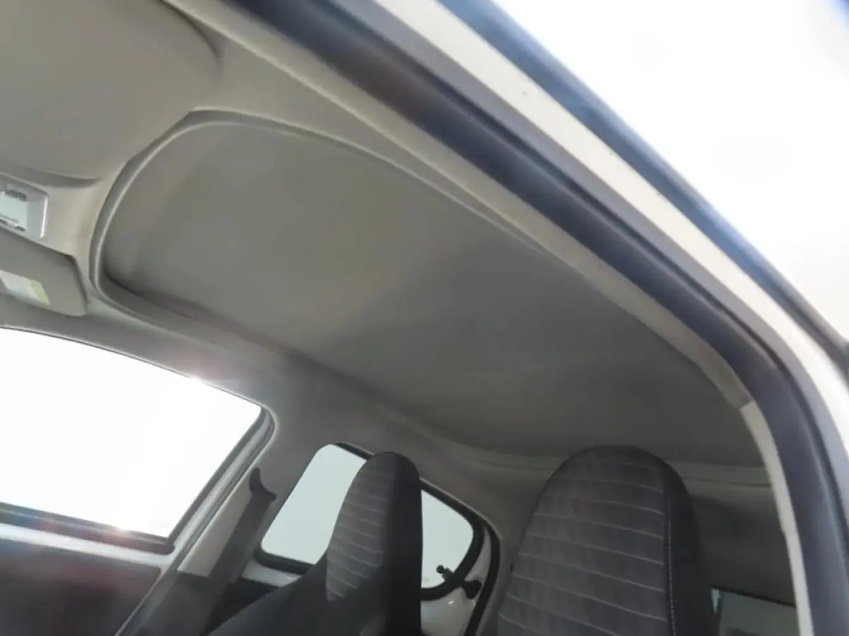 1.0 e-VTi Allure TOP! Camera | Carplay | Climate Control  | 15" Lichtmetaal | DAB | LED Dagrij | Elek. Ramen| Achteruitrijcamera | Airco | Apple Carplay/Android Auto|telefoonintegratie premi