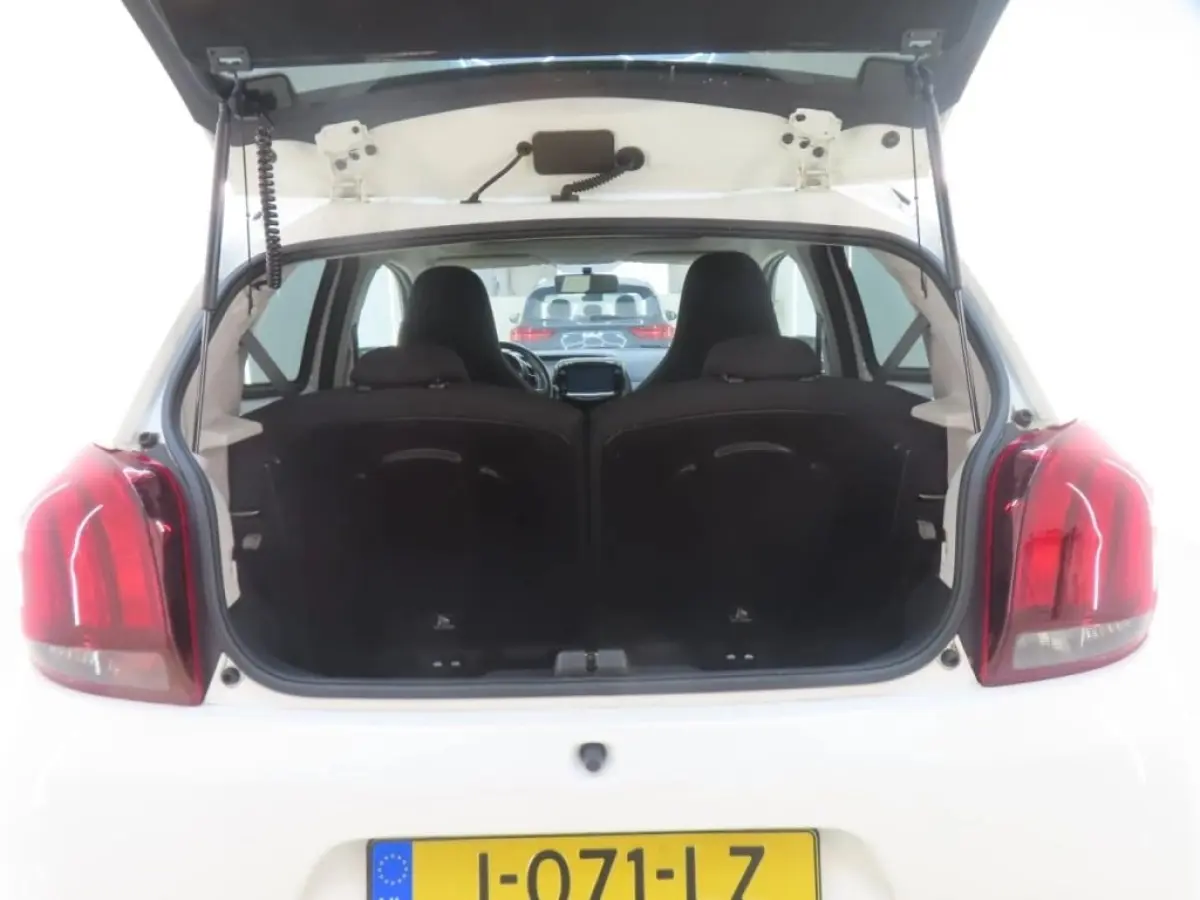 1.0 e-VTi Allure TOP! Camera | Carplay | Climate Control  | 15" Lichtmetaal | DAB | LED Dagrij | Elek. Ramen| Achteruitrijcamera | Airco | Apple Carplay/Android Auto|telefoonintegratie premi