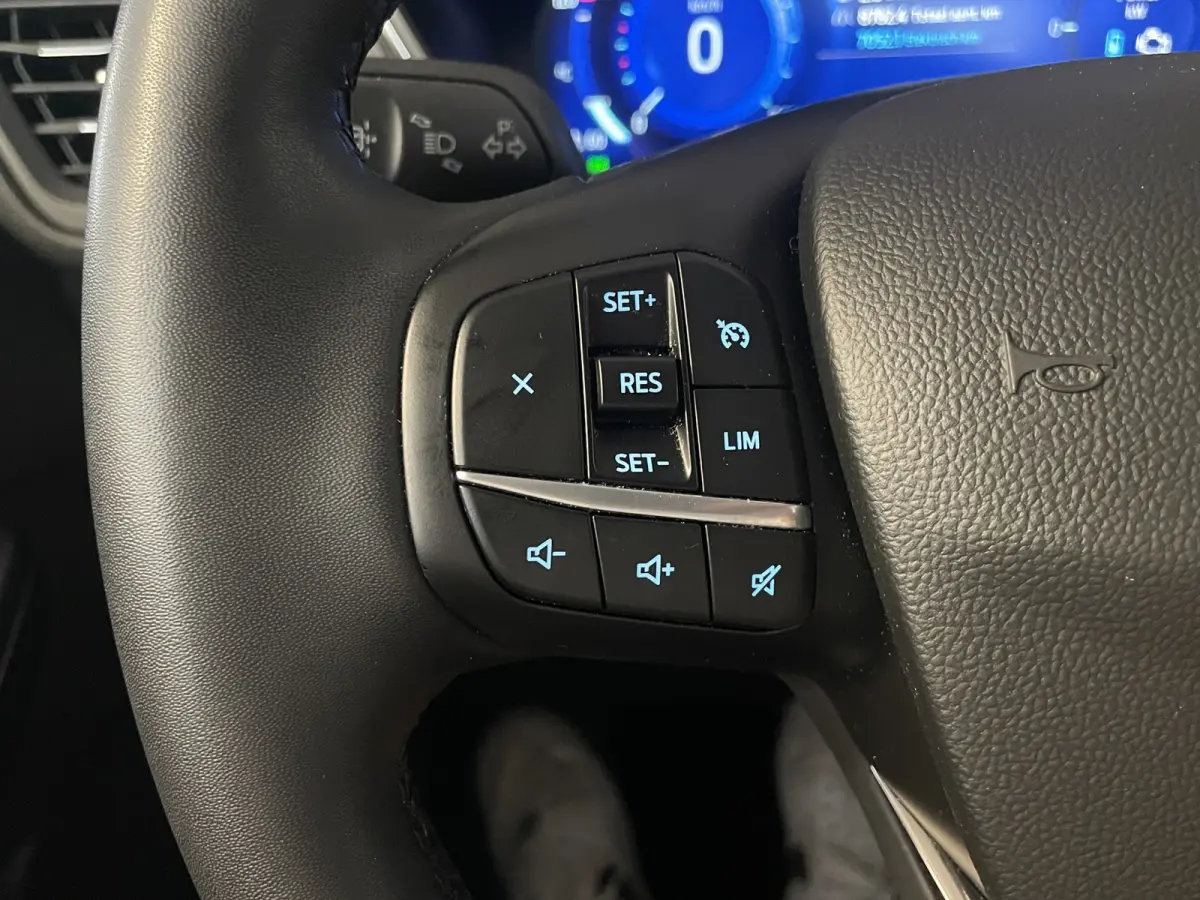 2.5 PHEV Titanium Stoel- stuurverw | Cruise control | Carplay | Achteruitrij camera | Elektrische trekhaak