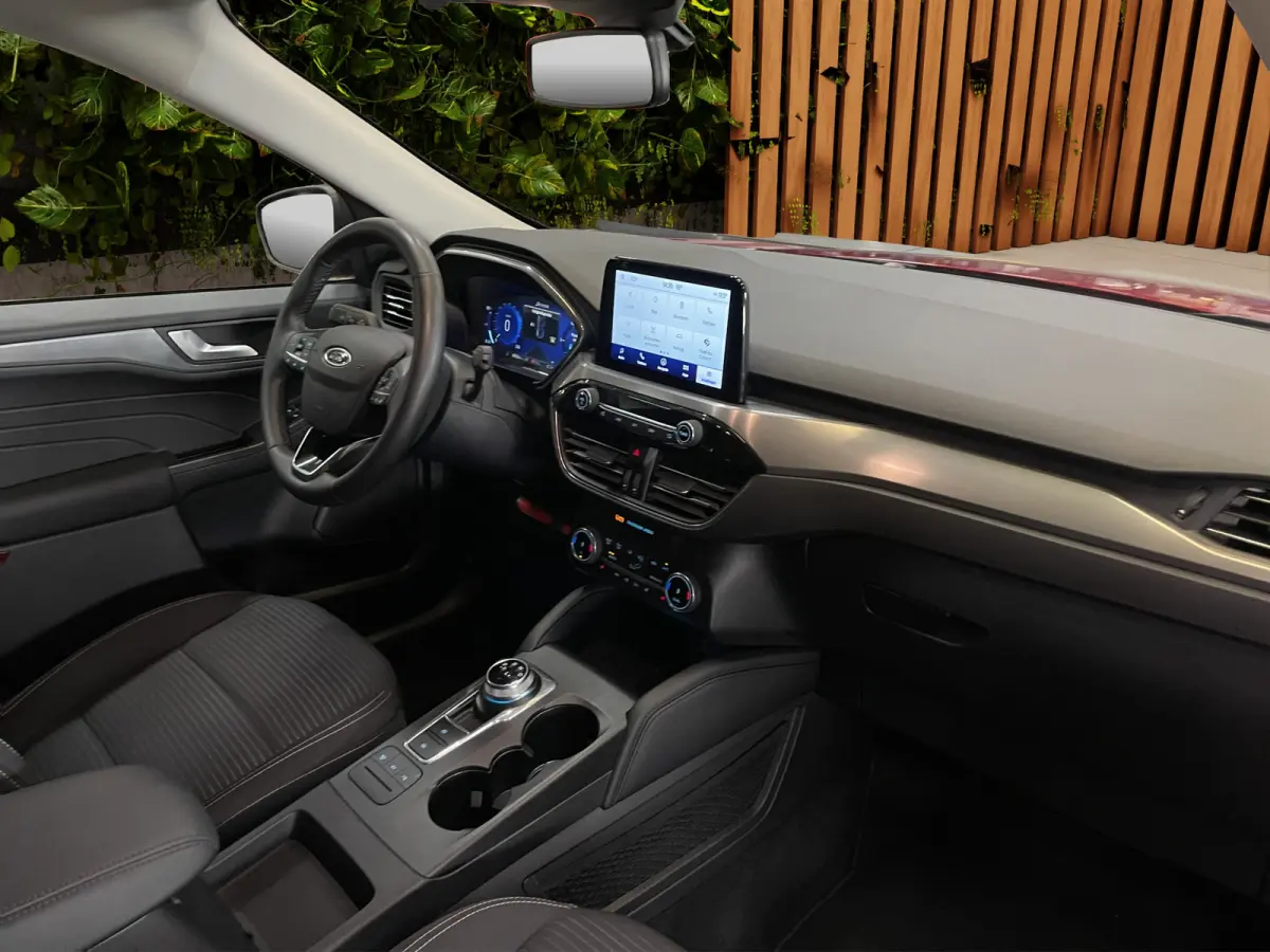 2.5 PHEV Titanium Stoel- stuurverw | Cruise control | Carplay | Achteruitrij camera | Elektrische trekhaak