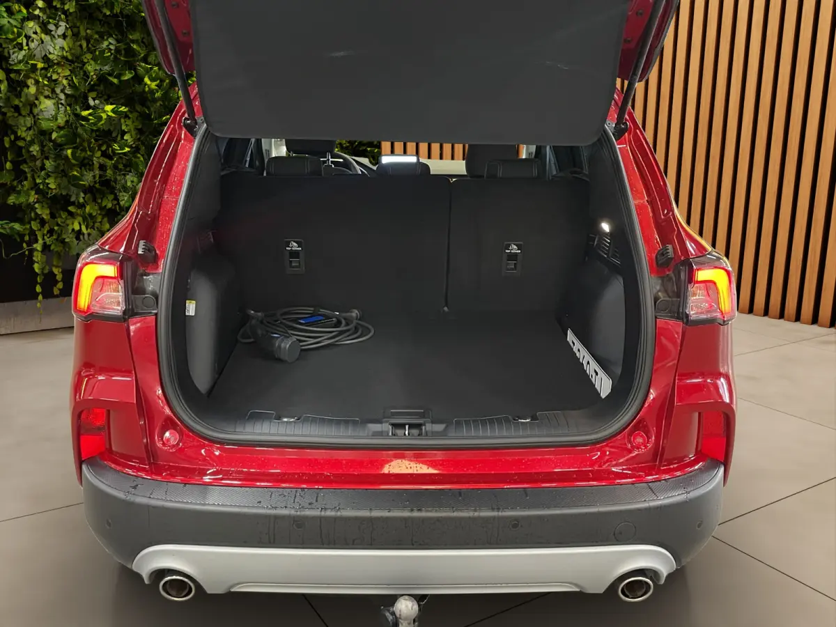 2.5 PHEV Titanium Stoel- stuurverw | Cruise control | Carplay | Achteruitrij camera | Elektrische trekhaak