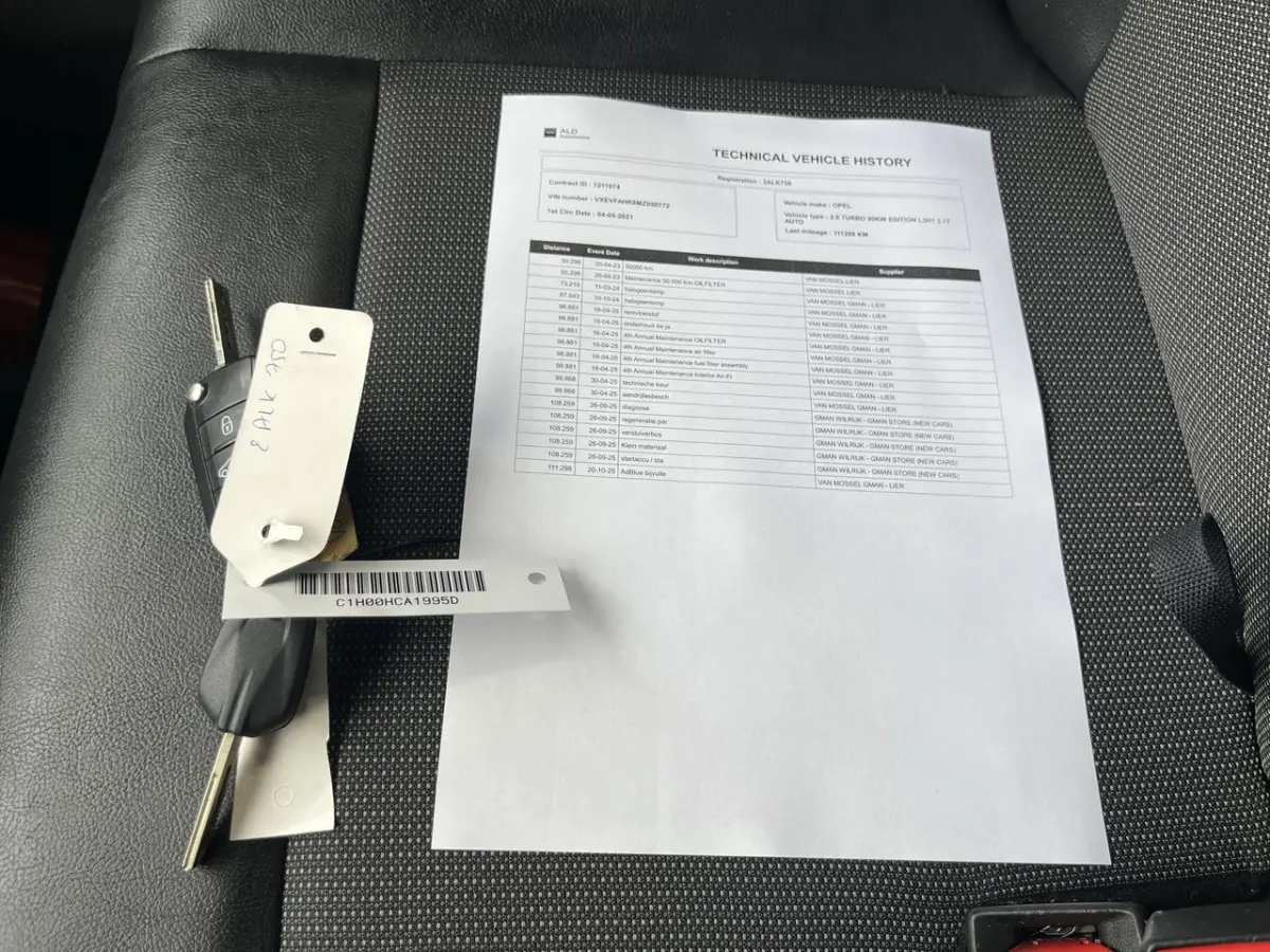 2.0 CDTI 123pk E6 L3H1 Edition Automaat 3p Lease €304 p/m, Imperiaal,  Airco, PDC, Navi, Carplay, Camera, Onderhouds historie aanwezig