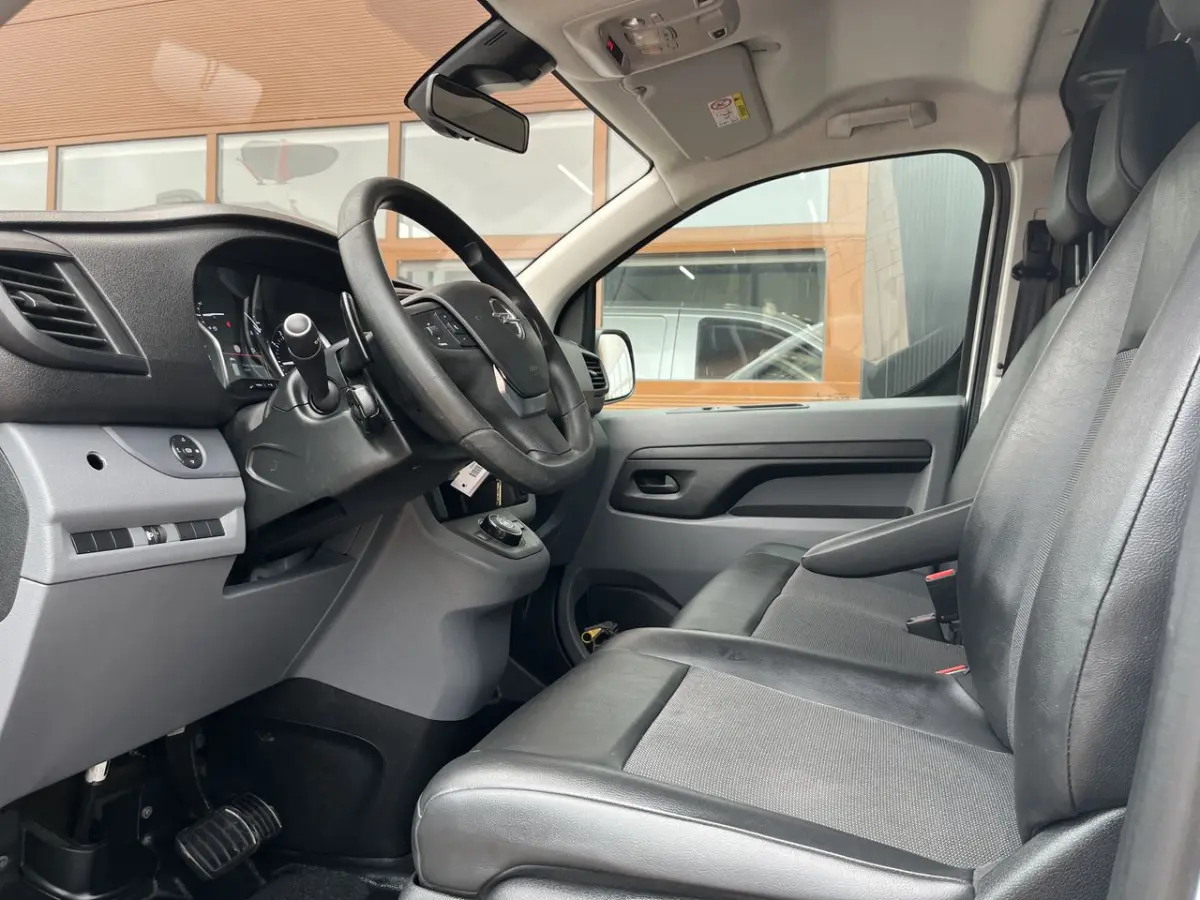 2.0 CDTI 123pk E6 L3H1 Edition Automaat 3p Lease €304 p/m, Imperiaal,  Airco, PDC, Navi, Carplay, Camera, Onderhouds historie aanwezig