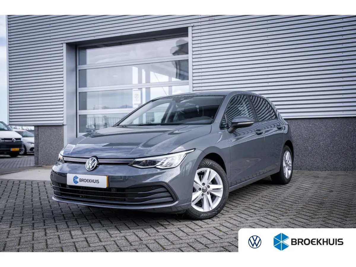 1.0 TSI | Buitenspiegels elektrisch verstel- en verwarmbaar | Cruisecontrol standaard | LED koplampen
