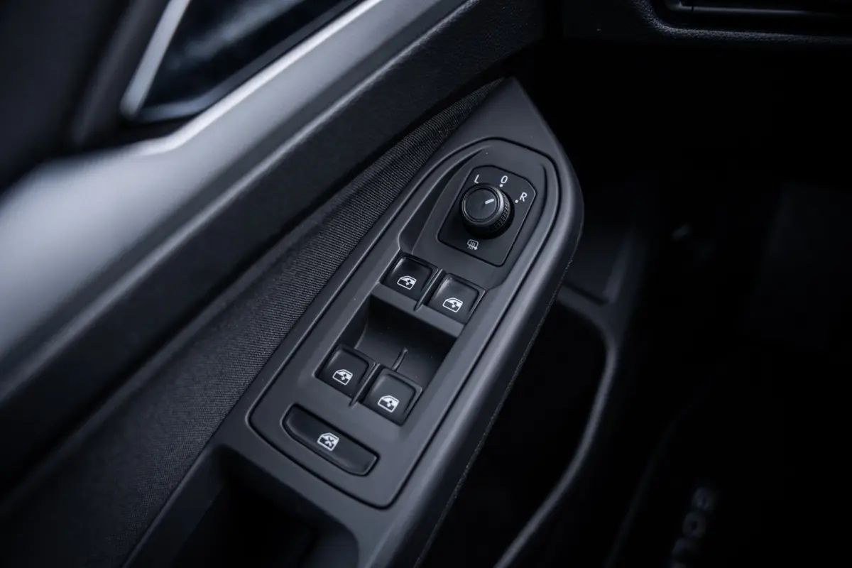 1.0 TSI | Buitenspiegels elektrisch verstel- en verwarmbaar | Cruisecontrol standaard | LED koplampen