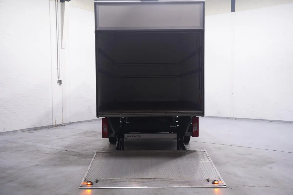 2.0 TDCI 130 pk Bakwagen met Laadklep Airco Cruise Control, Lane Assist, LxBxH 420x200x210 cm, 3-Zits