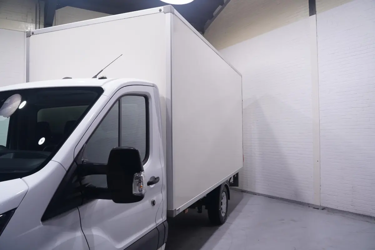 2.0 TDCI 130 pk Bakwagen met Laadklep Airco Cruise Control, Lane Assist, LxBxH 420x200x210 cm, 3-Zits