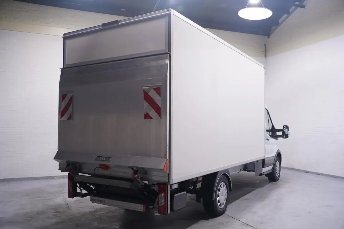 2.0 TDCI 130 pk Bakwagen met Laadklep Airco Cruise Control, Lane Assist, LxBxH 420x200x210 cm, 3-Zits
