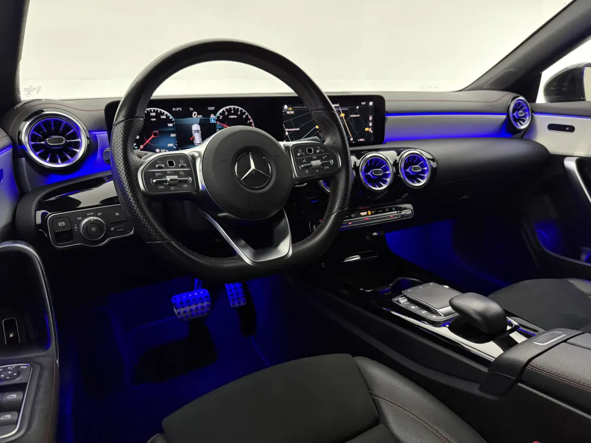 250 e AMG Limited | Camera | Virtual | Sfeer | LED | Carplay | Navi | Parkeersens.